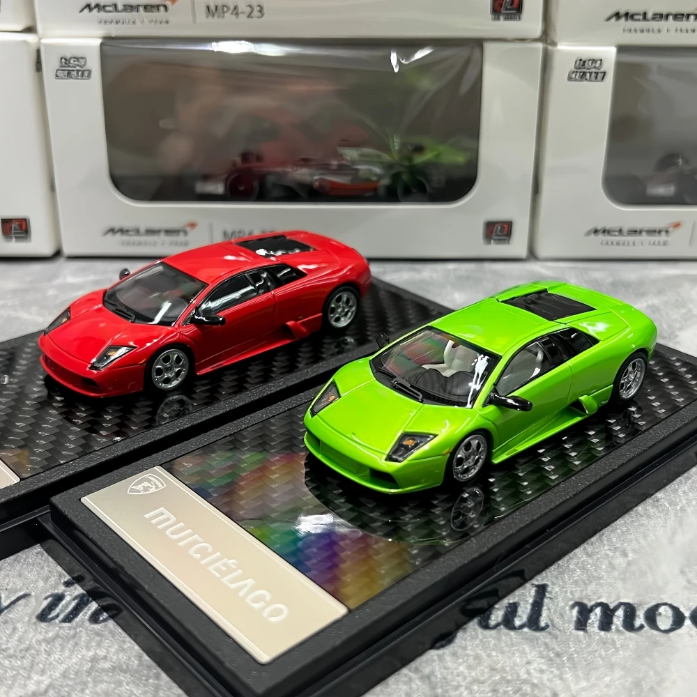 LCD 1:64 Murcielag Diecast Model Car