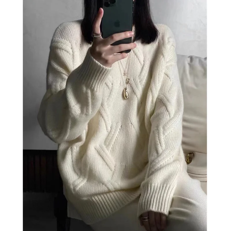 Foreign style round neck twist flower thick loose cashmere sweater for women lazy knit wool base sweater for autumn and winter