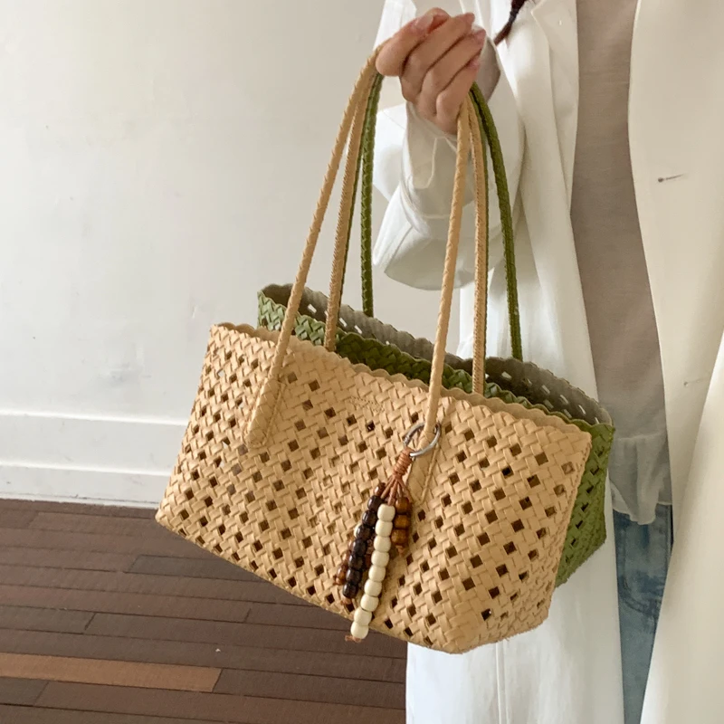 

Summer Solid Color Hollow Out Tote Bags for Women Vacation Travel Single Shoulder Bags Lady's Beach Handbags with Inner Bag