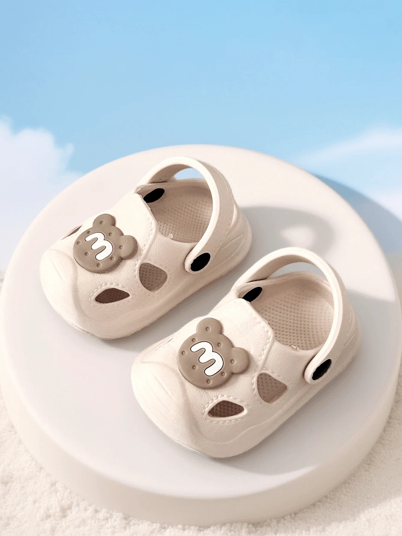 Baby Hole Shoes Summer Soft Sole Non-slip EVA Clogs Toddler Boys Girls Breathable Hollow Out Beach Water Shoes