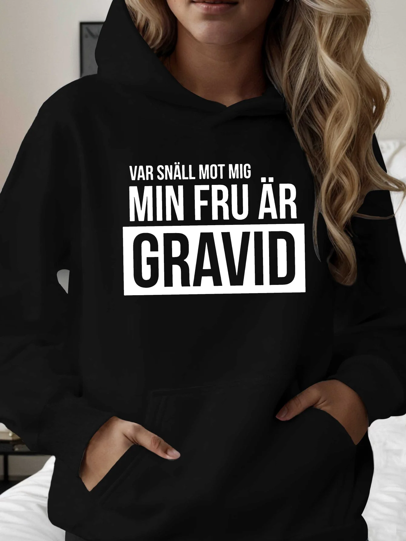 

Новая женская толстовка-пуловер на весну и осень 2025 года — повседневная свободная и удобная с 3D-принтом с буквенным принтом.