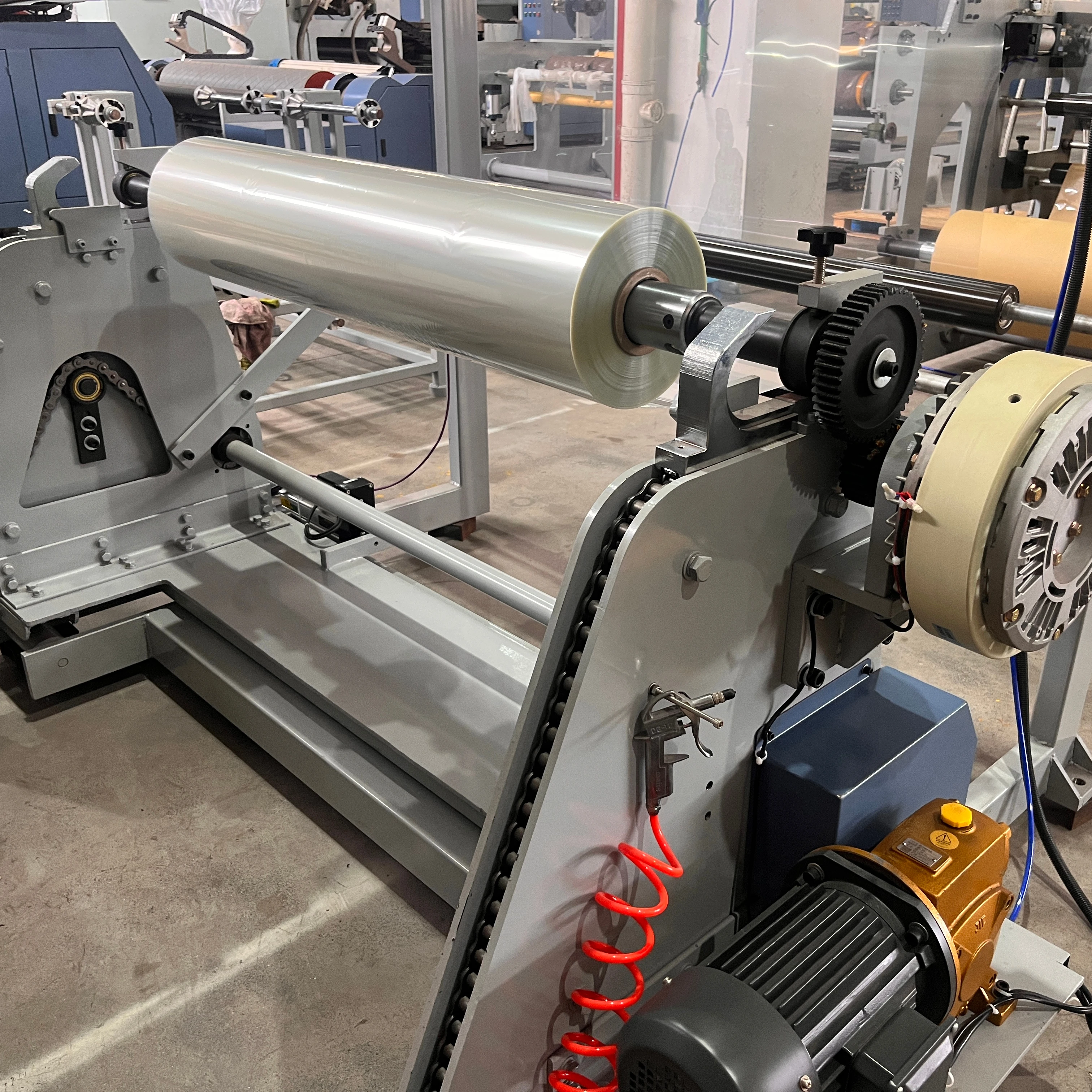 Electric Automatic Hot Melt Wax Spray Coating Machine with Wood & Plastic Packaging Material
