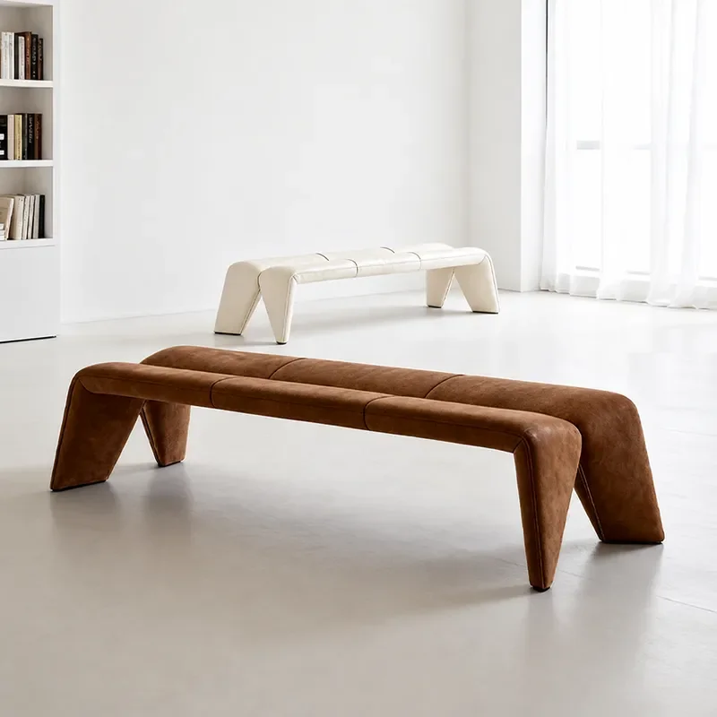 New Light Luxury Flannel Bedside Stool Long Strip Bedroom Bench Shoe Changing Stool for Master Bedroom Villa Home Furniture