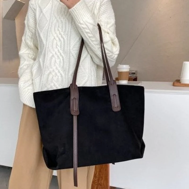 

ladies small hobo bag pu leather soft slouchy design 2025 spring casual daily shopping dating everyday bag