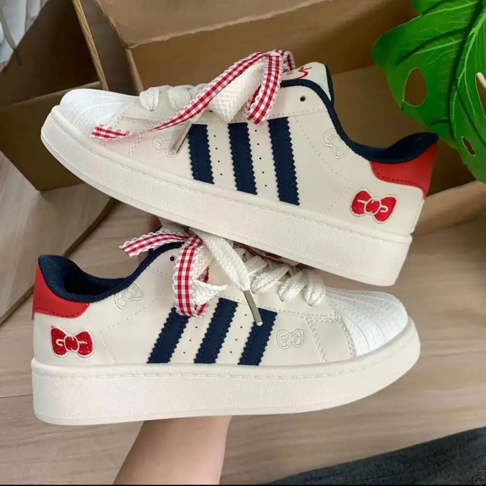 2025 Hello Kitty Casual Shoes Board Shoes Anime Sanrios Sweet Women Sports Shoes Cartoon Kt Cute Girls Student Thick Soled Shoes