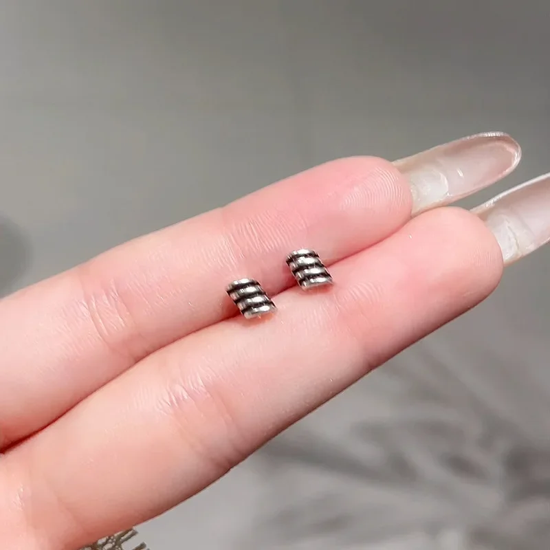 

VIVILADY 925 Sterling Silver Geometric Korean Lines Stud Earring for Women Fine Jewelry High Luxury Vintage Accessories