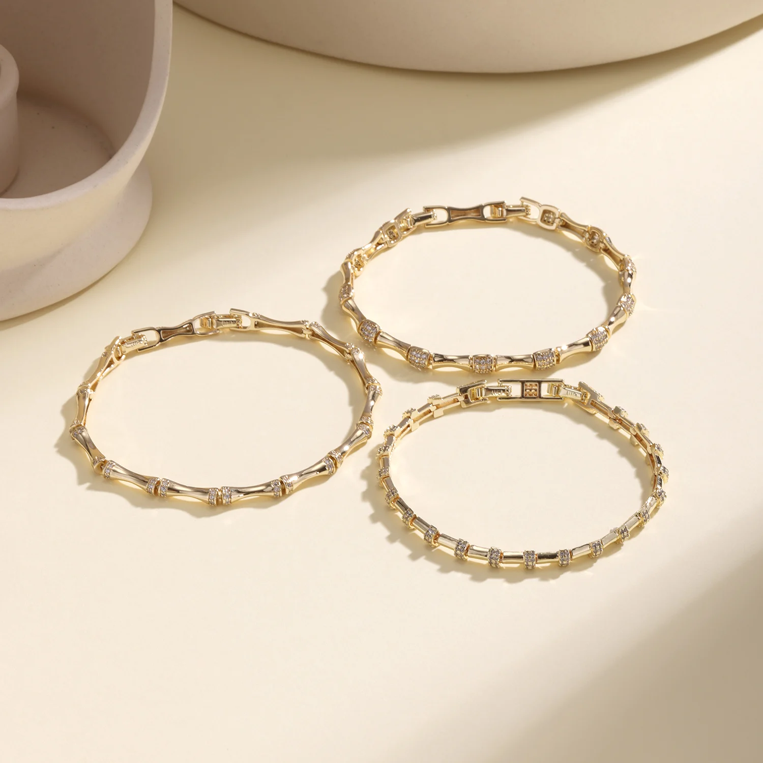 Nidin Neuankömmling Bambus-Gliederketten-Armbänder für Frauen, glänzende Zirkonia, zierlich, elegant, für Hochzeit, Party, Alltag, Schmuck, Geschenke