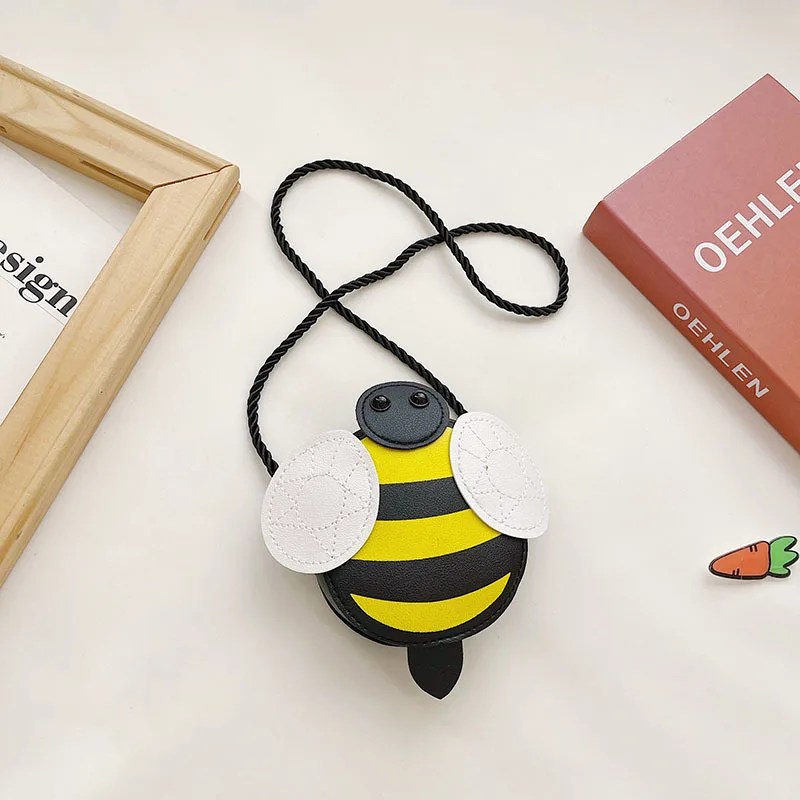 

Children's Cartoon Bee Ladybug Snail PU Leather Coin Purse Cute Messenger Bag Lovely Handbag Shoulder Bag for Kids Accessories