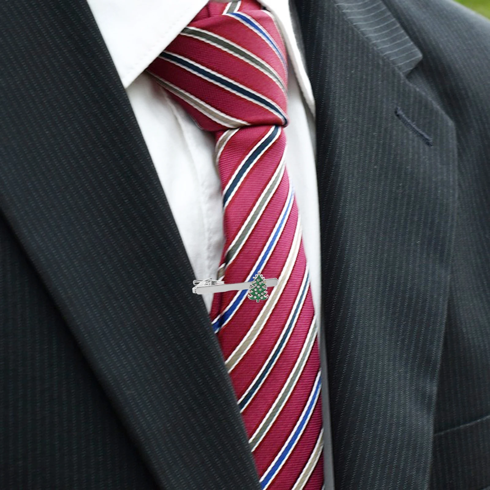 

Christmas Tree Tie Clip for Men Fashionable Christmas Pinch Clip Holiday Celebration Office Party Wear