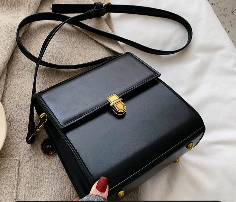 

Minimalist PU Leather Crossbody Bag 2024 New Trendy Summer One Shoulder Small Square Bag Hong Kong Style Fashion Bag For Women