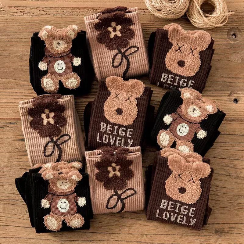 

Autumn Winter Cartoon Women's Socks Pure Cotton Mid-Tube Cute Bear Print Trend Short Socks Comfortable Breathable Sports Socks