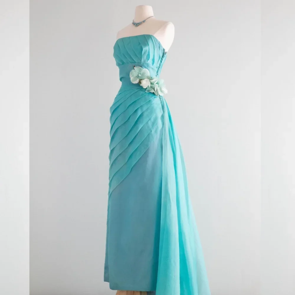 Customized Jersey Flower Ruched Christmas A-line Strapless Bespoke Occasion Gown Midi Dresses