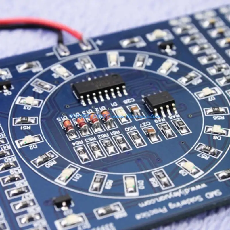 SMT Running Light Soldering Practice Board met LED -roterende lamp voor lassen