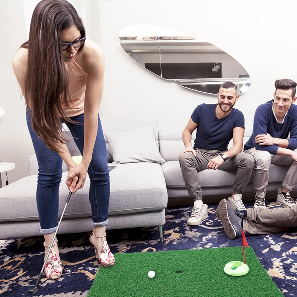 

2 Pcs Golfing Practice Mat Swing Chipping Putting Hitting Mats Durable Foldable Indoor Pad Shooting Accuracy Improvement Carpet