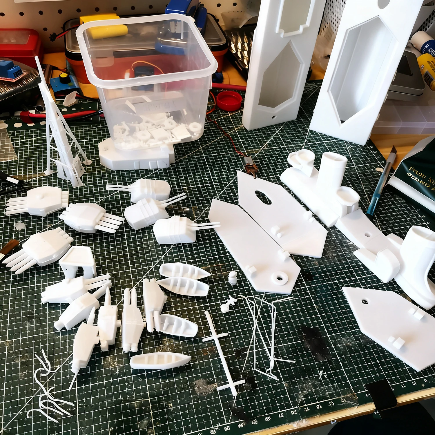 1/144 RC Statki 82cm Kiri Destroyer Model Łodzi Zdalnie Sterowanej Precyzyjnie Drukowany w 3D Model Statku RC Zestaw Modelarski Zabawka Statkowa Model Okrętu Wojennego