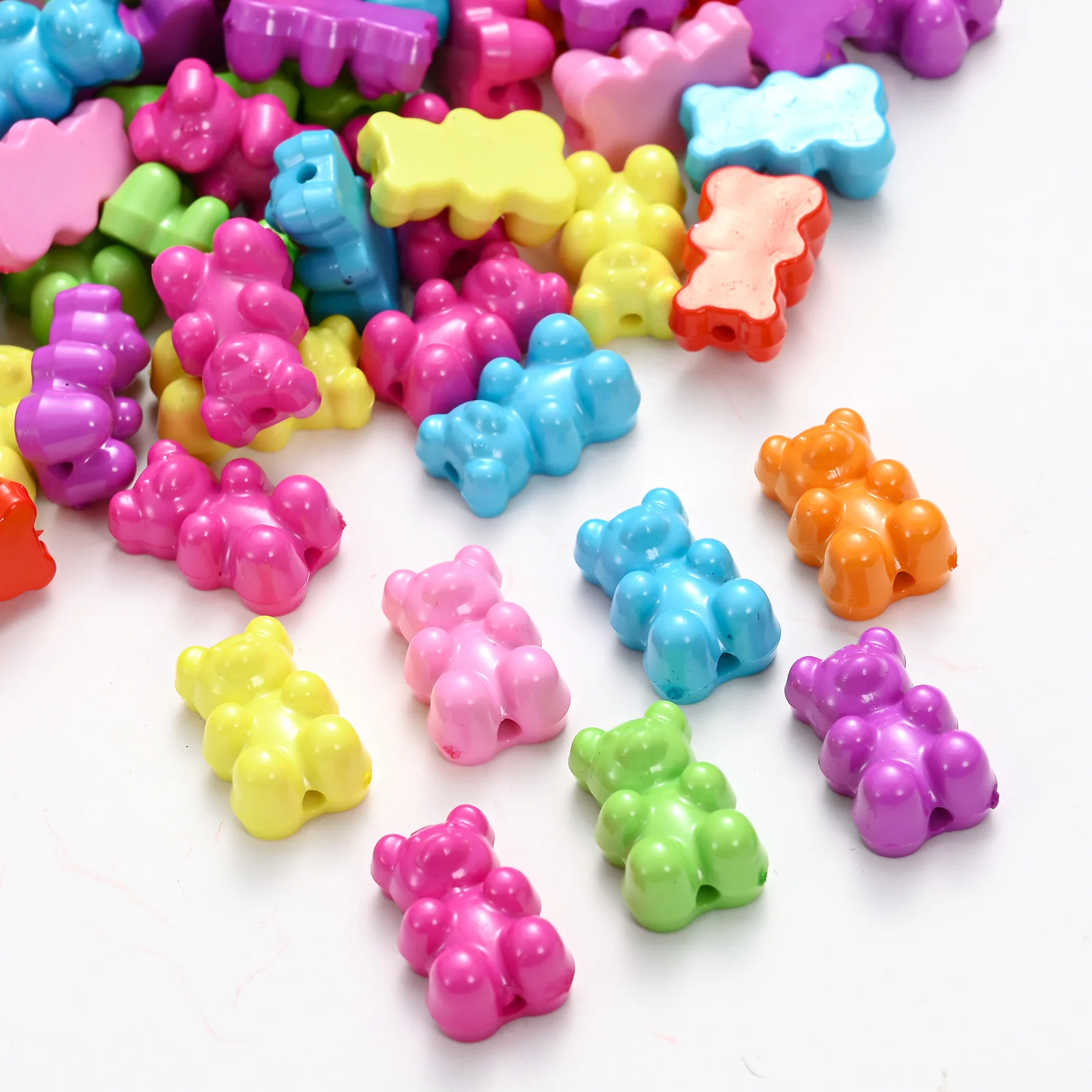 New color Jelly color Cute Gummy Bear Acrylic beads for Jewelry Making Necklace Bracelet Bears Christmas Gift Vertical hole