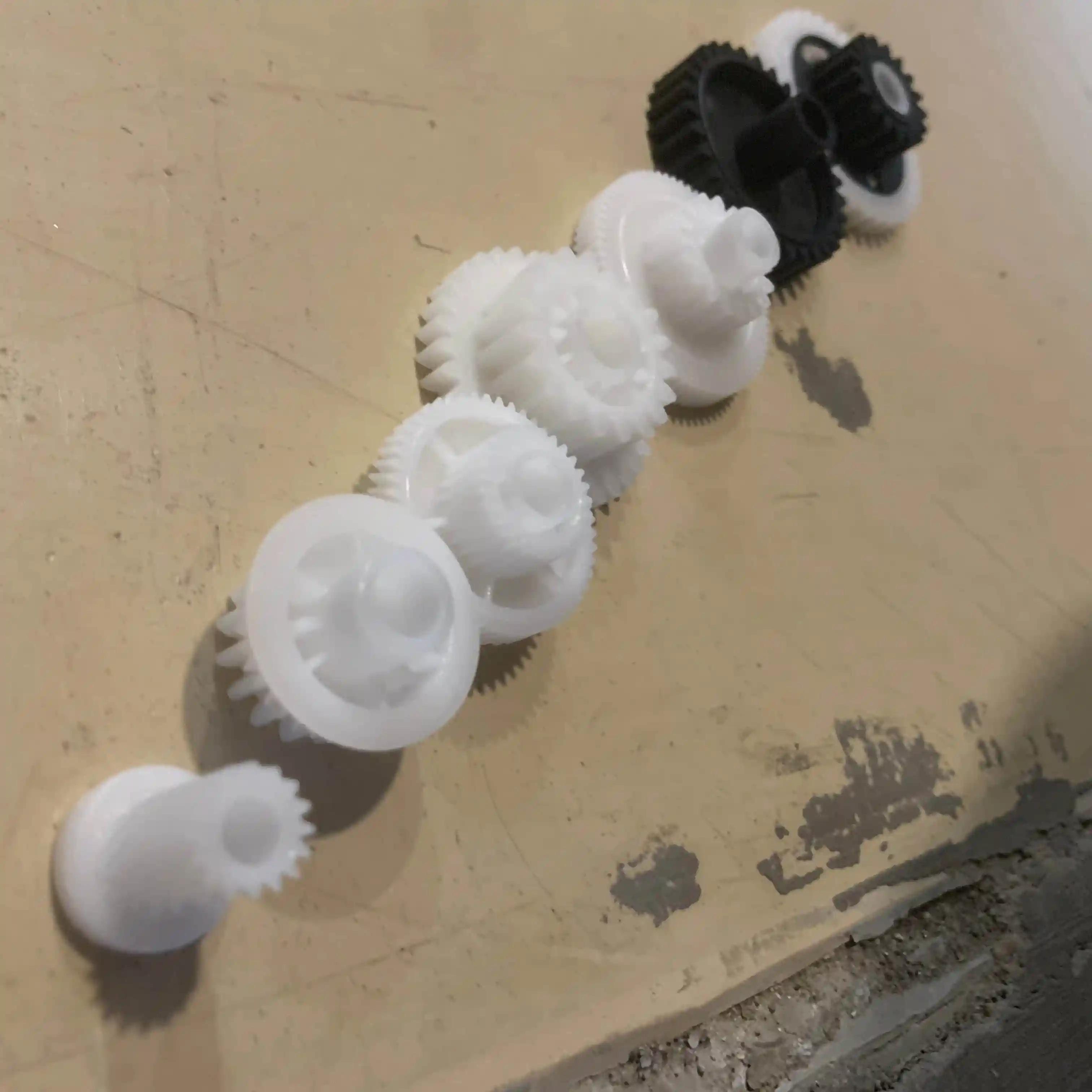 

10X RU5-0628 RU5-0634 RU5-0635 RU5-0637 RU5-0638 RU5-0655 Fuser Drive Swing Gear for HP LaserJet M712 M725 M5025 M5035 712 725