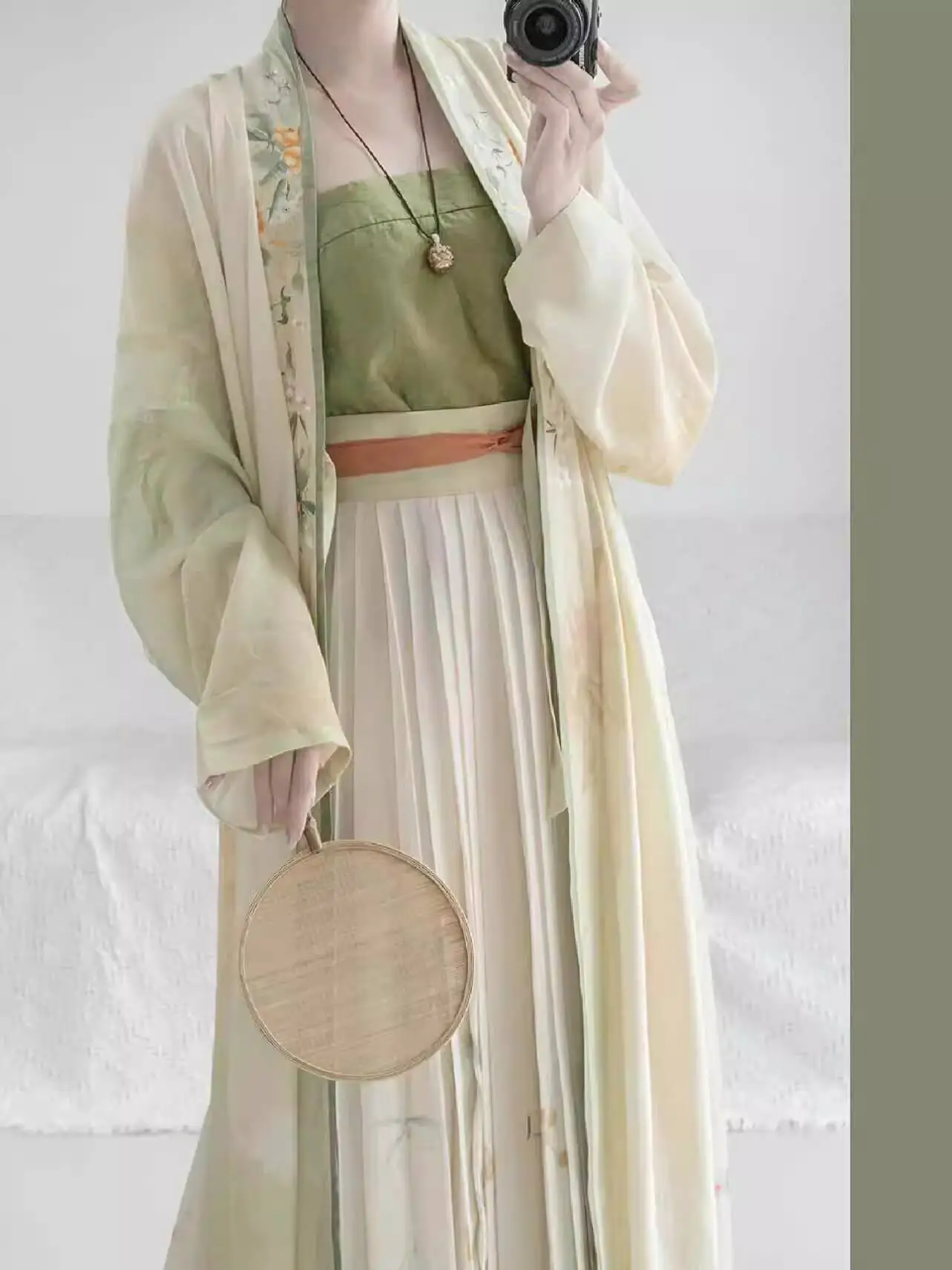 

Женский костюм в стиле династии Сун: длинное платье-ципао с бретелями, плиссированная юбка, повседневный комплект для лета, косплей, Хэллоуин