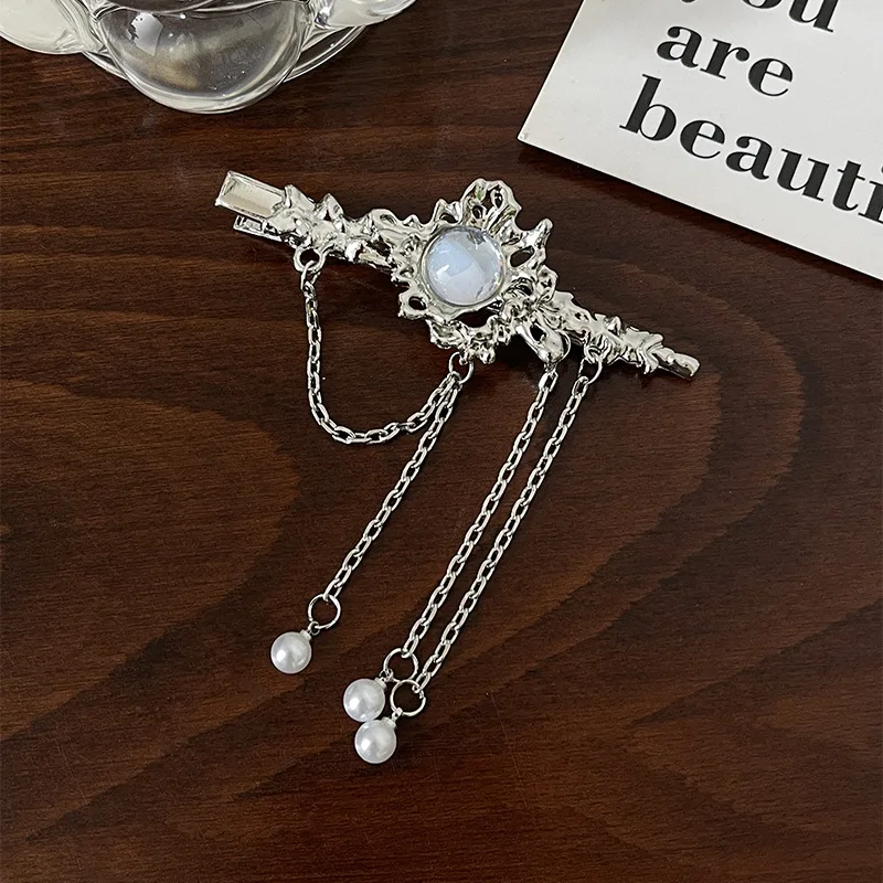 Vintage Hair Clip with Tassel and Moonstone, Unique Retro Hair Accessories for Women Alloy Hairpin