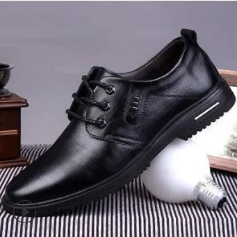 Leather Shoes Men\'s British Soft Bottom Inner Heightening Men Casual Shoes Black Luxury Business Formal Dress Summer Male Shoes