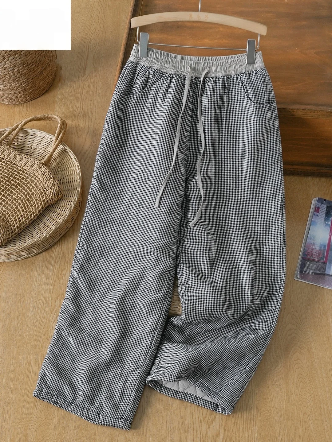 

Large Size Women's Plaid Straight Leg Cotton Pants High Waist Trousers with Cotton Sandwich Wide Leg Pants Casual Sle