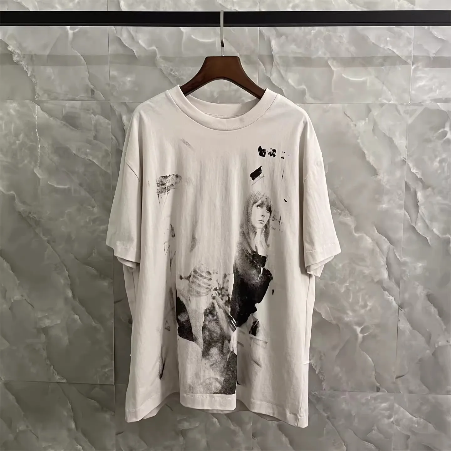 

New Men White Ivan's Childhood T Shirts T-Shirt Hip Hop Skateboard Street Cotton T-Shirts Tee Top US size e26