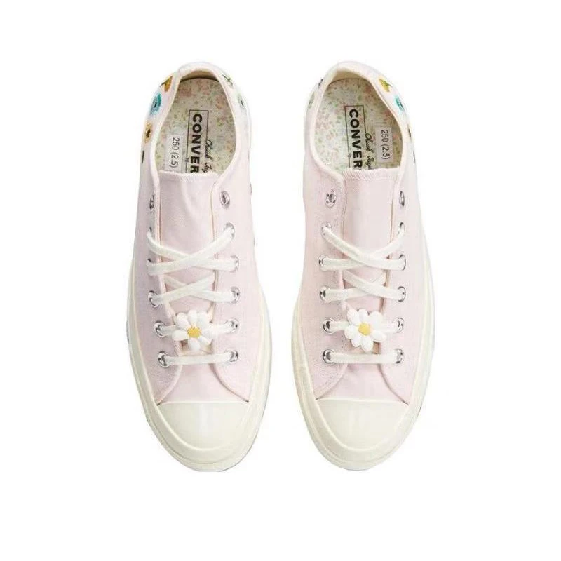 Converse 1970s simple, easy to wear, durable, breathable low top canvas shoes for both men and women in pink