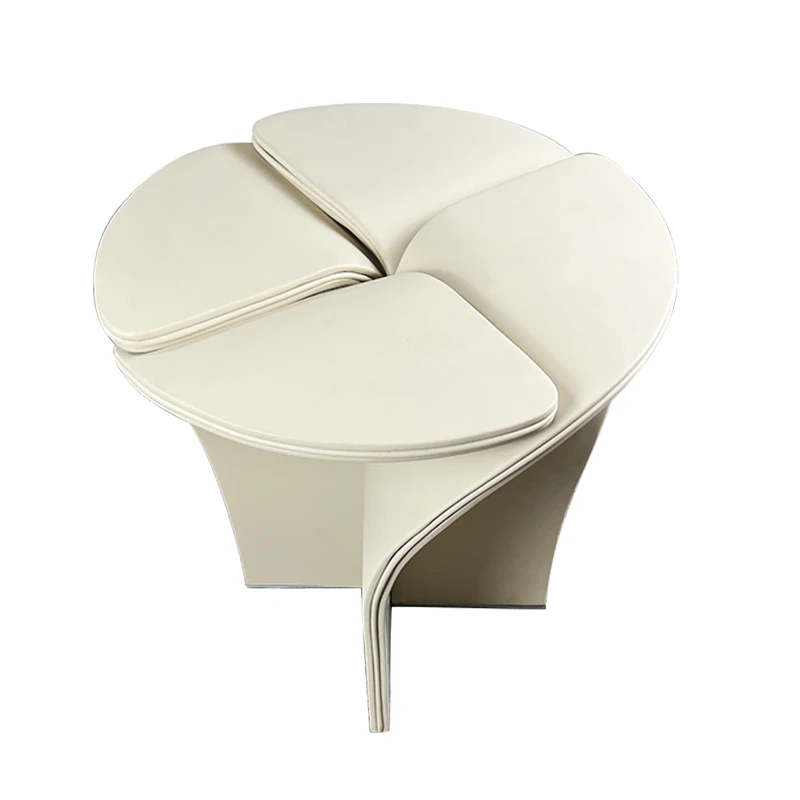 

few Italian minimalist few living room corner four-leaf clover small tea