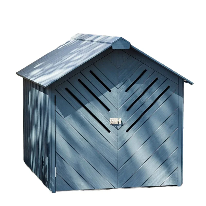 Outdoor wood four-season universal villa, courtyard rainproof and cold-proof cat nest pet house, outdoor large dog house