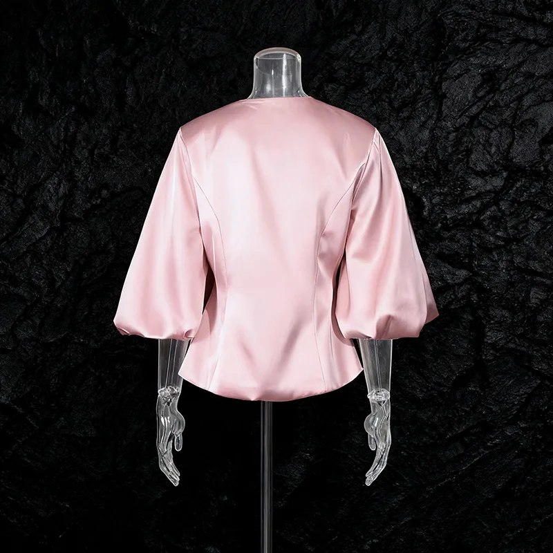 ZAMOR HIGH STREET Women's 2026 New Elegant V-Neck T-Shirt Fashion Metal Button Spliced Puff Sleeve Waist-Defined Top