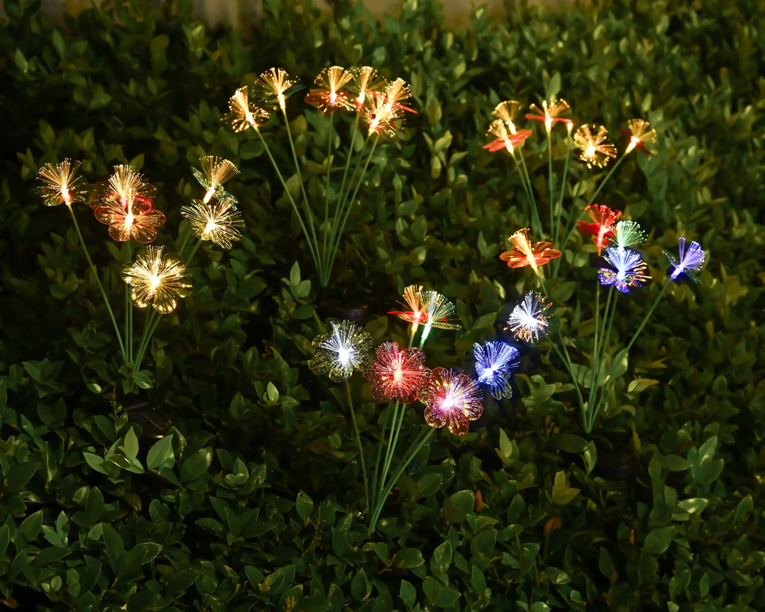 Ogród Solar Flower Lights Outdoor 6LED Decor Light Wodoodporne światła palikowe do patio na podwórku