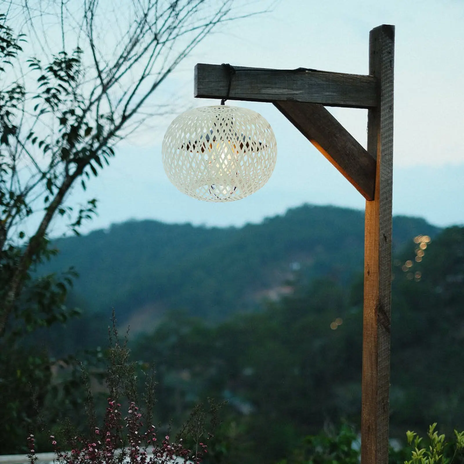 

1Pcs Chinese Style Bamboo Woven Lampshade Simple Design Lamp Cover Decor Easy Install Lamp Shade Accessory for Bedroom Living