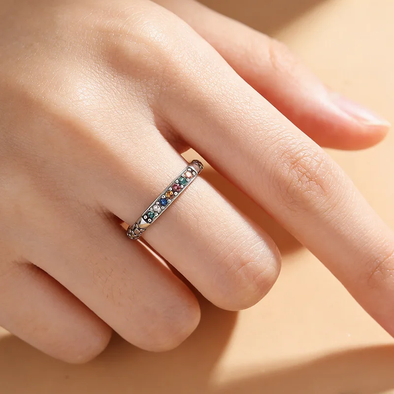 WJFH-ARTS Colorful Zircon Inlay Retro Texture Adjustable Rings For Women New Trend Open Rings Jewelry Birthday Gift Wholesale