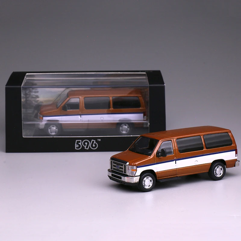 596 1:64 E350 VAN MPV รถ Diecasts & Toy Vehicles รถรุ่น Miniature Scale รุ่นรถสําหรับเด็ก