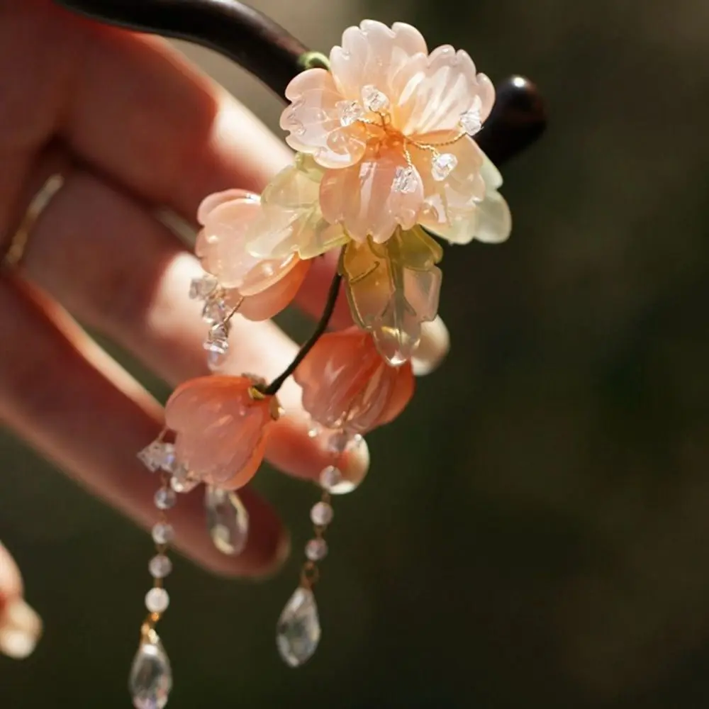 

Retro Flower Wooden Hair Stick Chinese Style Hair Sticks for Buns Hanfu Hairpin Hair Accessories Tassel Cheongsam Accessories