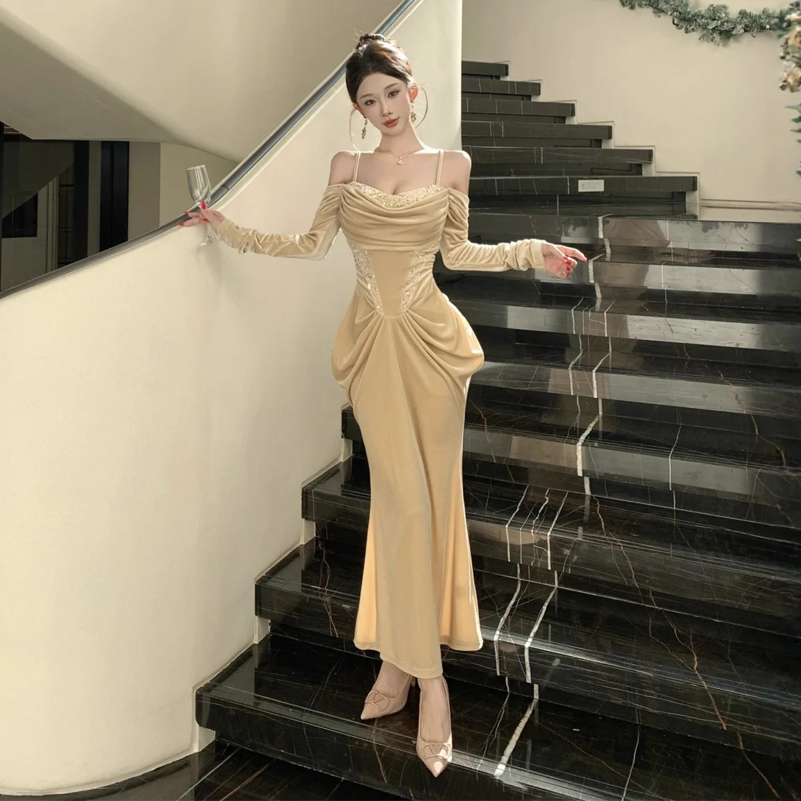 Elegancka sukienka wieczorowa w stylu vintage z cekinami, aksamitu i szampańskiego koloru, damska, z koronkowymi wstawkami, marszczona, dopasowana, typu syrena, na imprezę, studniówkę, vestidos, suknia.