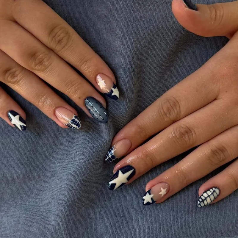 

24PCS Almond Shape French Tip Fake Nails Navy Blue Polka Dot Press on Nails with Star Tortoiseshell False Nails Unique Design 네일