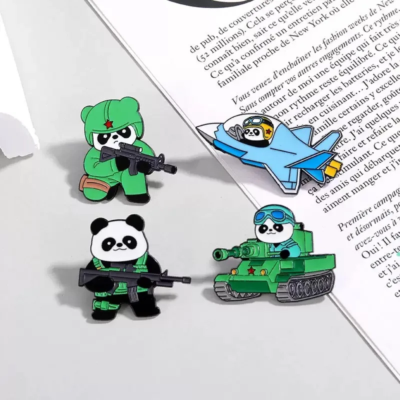 

4-piece set of cartoon panda army: panda, tank, airplane, infantry – clothing, hat, backpack, brooch, badge, accessories, gifts