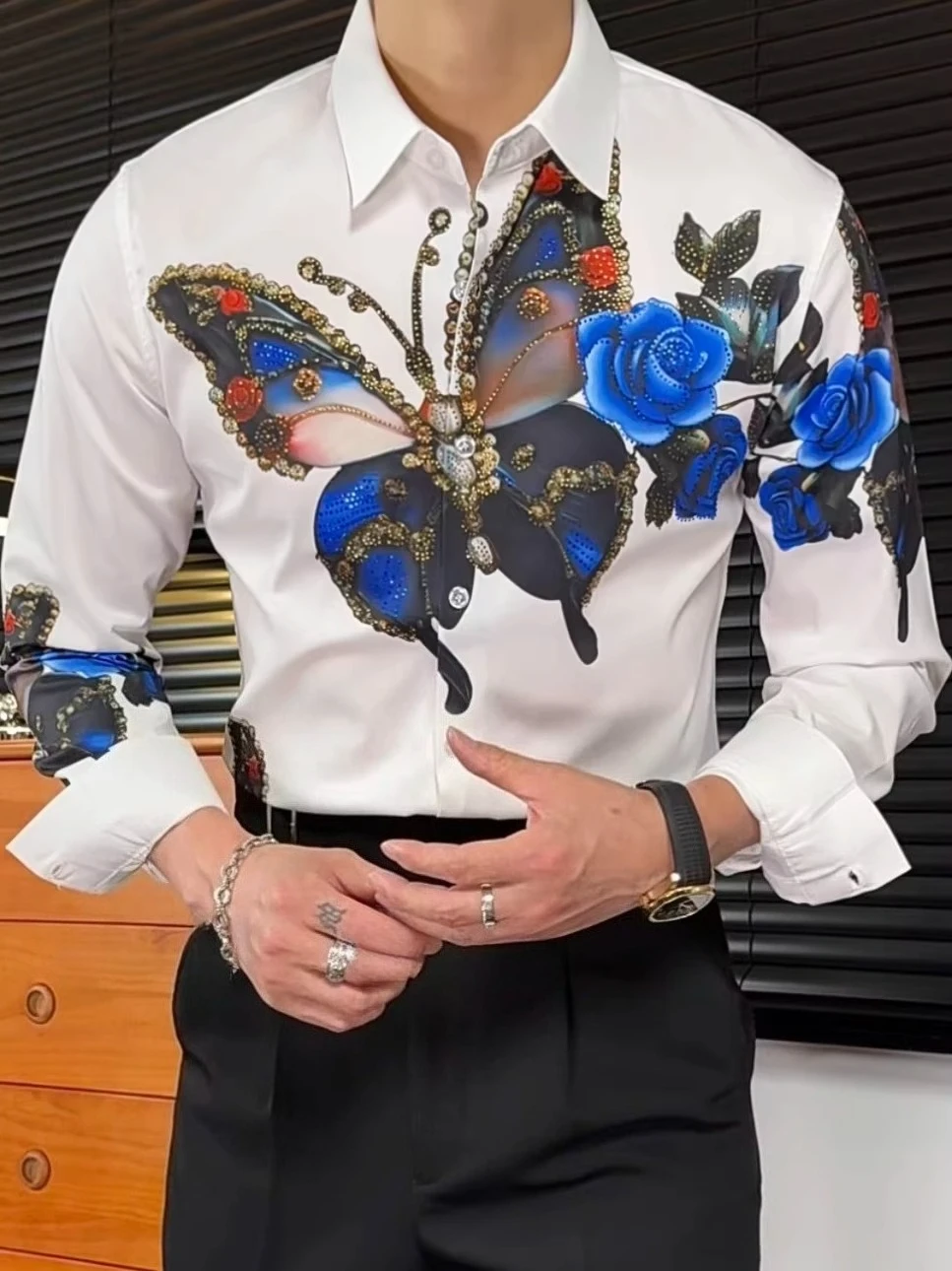 2026 Spring and Autumn New Men's Butterfly Print Rhinestone White Black Turn-down Collar Long Sleeve Slim Fit Casual Shirt