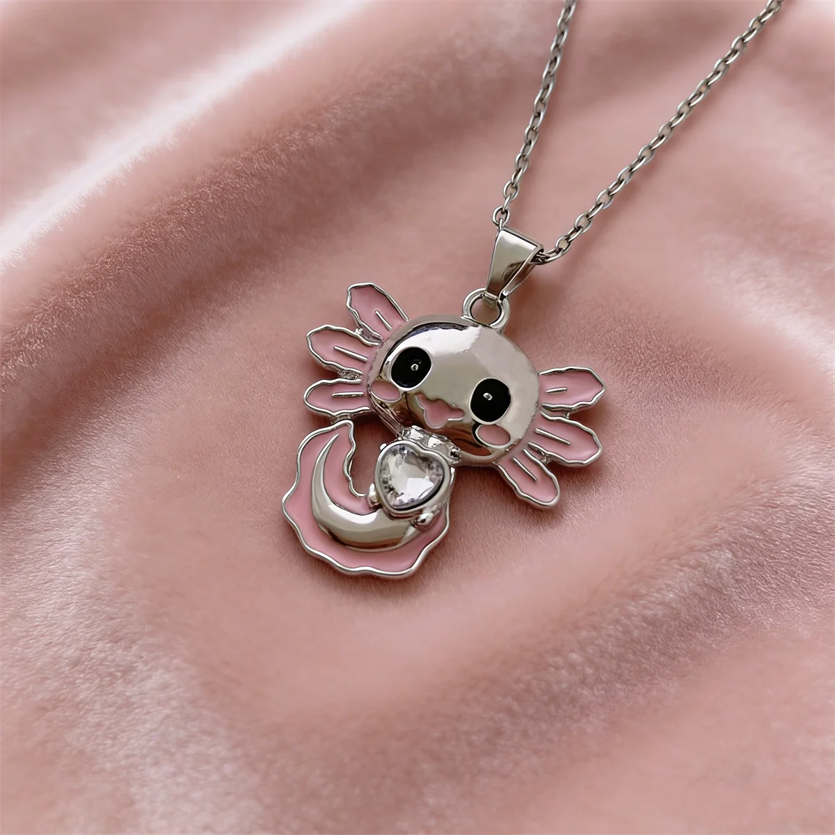 Cute Axolotl Pendant Necklace for Women, Kawaii Dainty Pink Heart Crystal Trendy Animal Jewelry Gifts for Birthday Valentine Her