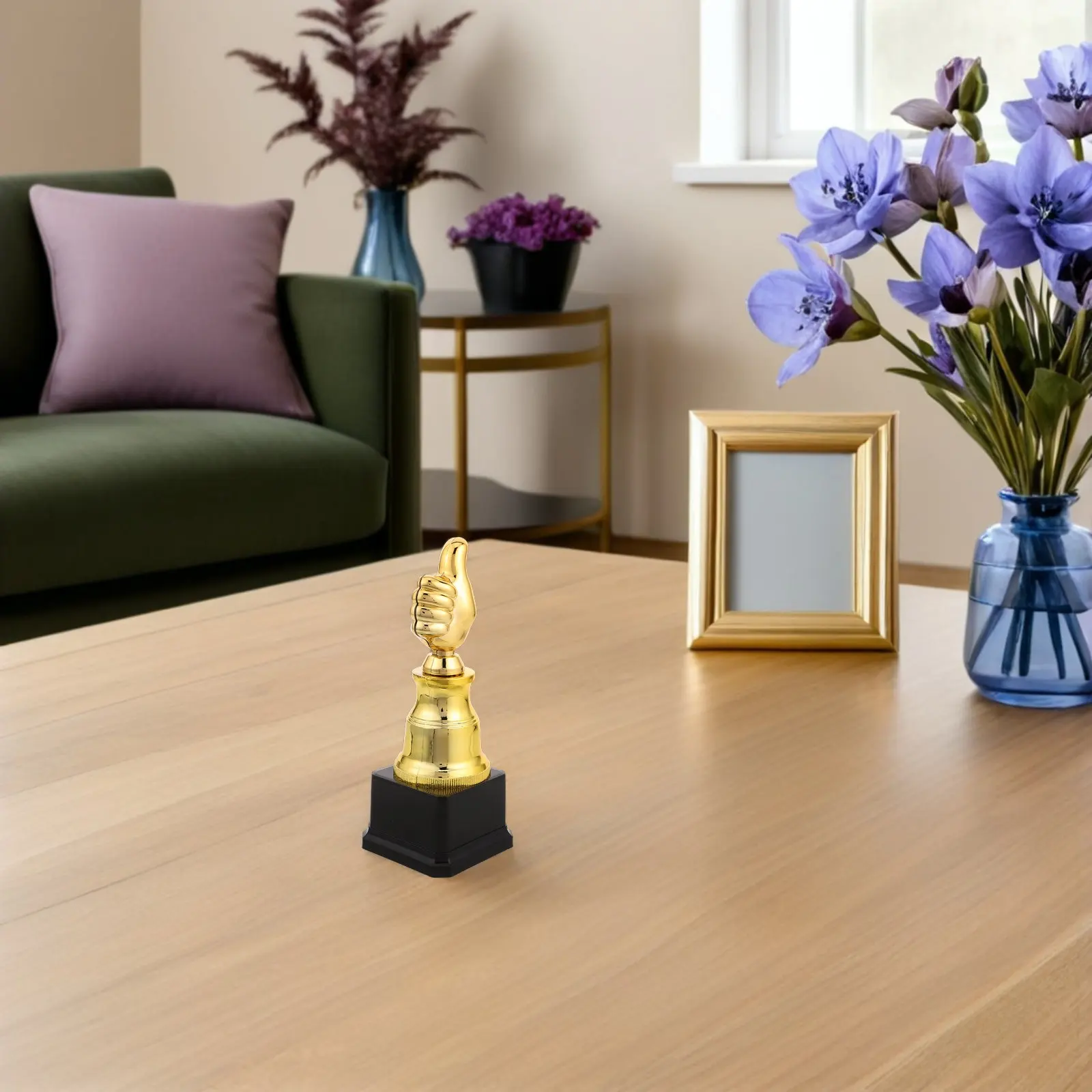 Plastic Thumb Up Trophy Gold Color for Student Recognition Sports School Classroom Winner Awards Football Trophies