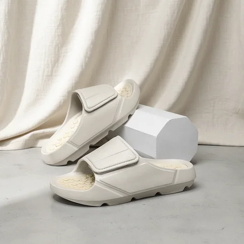New Summer Men Massage Slippers Sides Indoor Outdoor Sandals Beach Casual Shoes Soft Sole Slides Men Flip-flops Men's Footwear
