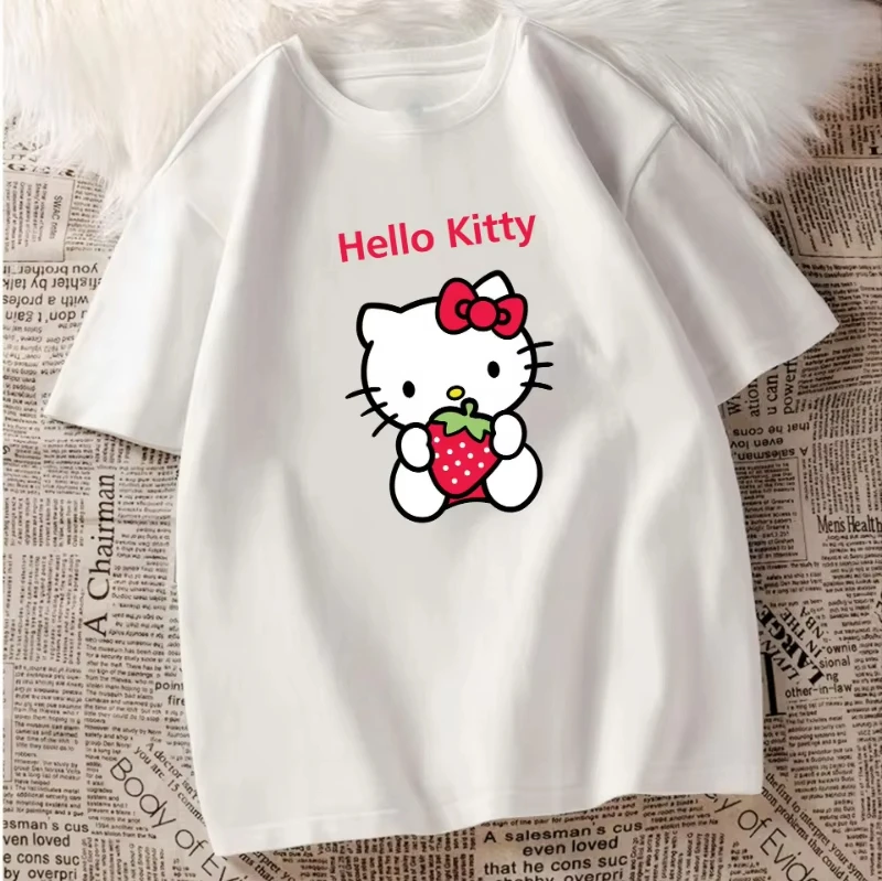 

MINISO Hello Kitty Cotton T-shirt Women Couples Cute Printing Trend Tops Oversized Unisex Couples Trend Harajuku T-shirt 2025