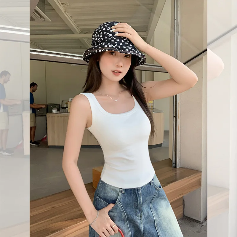 

Square Neck Camisole Vest for Women New 2025 Spring Suit Inner Wear with Chest Pad Integrated Side Breast Coverage Outer Wear