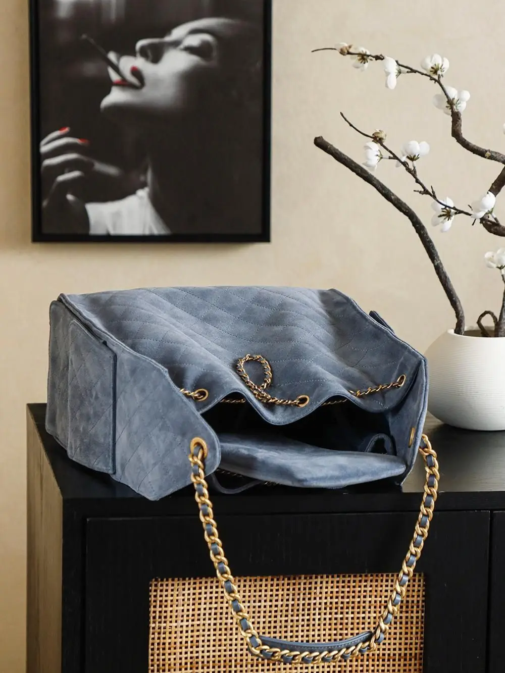 Slim Formal Shoulder Satchel — product information 3