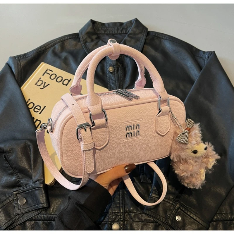 

Fashionable Elegant Sweet Preppy Minimalist Niche Square Bucket Crossbody Bag for Outdoor Daily Use