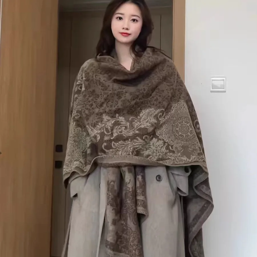 Vintage Ethnic Pattern Cape Shawl, Unisex Warm Split Poncho, Autumn Winter Travel Blanket Wrap Scarf Outerwear