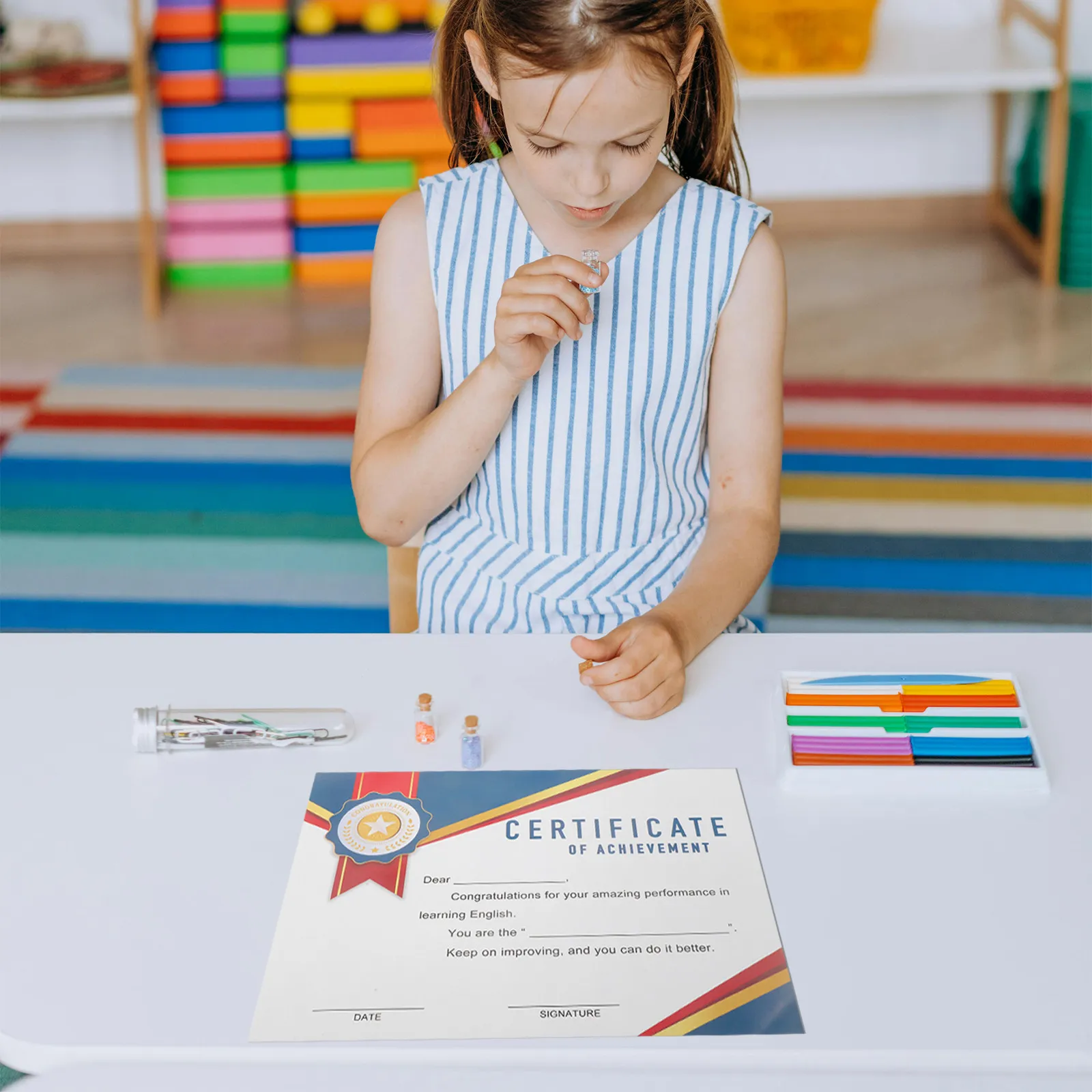 

10 Sheets Award Certificates for Students Colorful Thickened Coated Paper Long-Lasting School Completion Certificates English