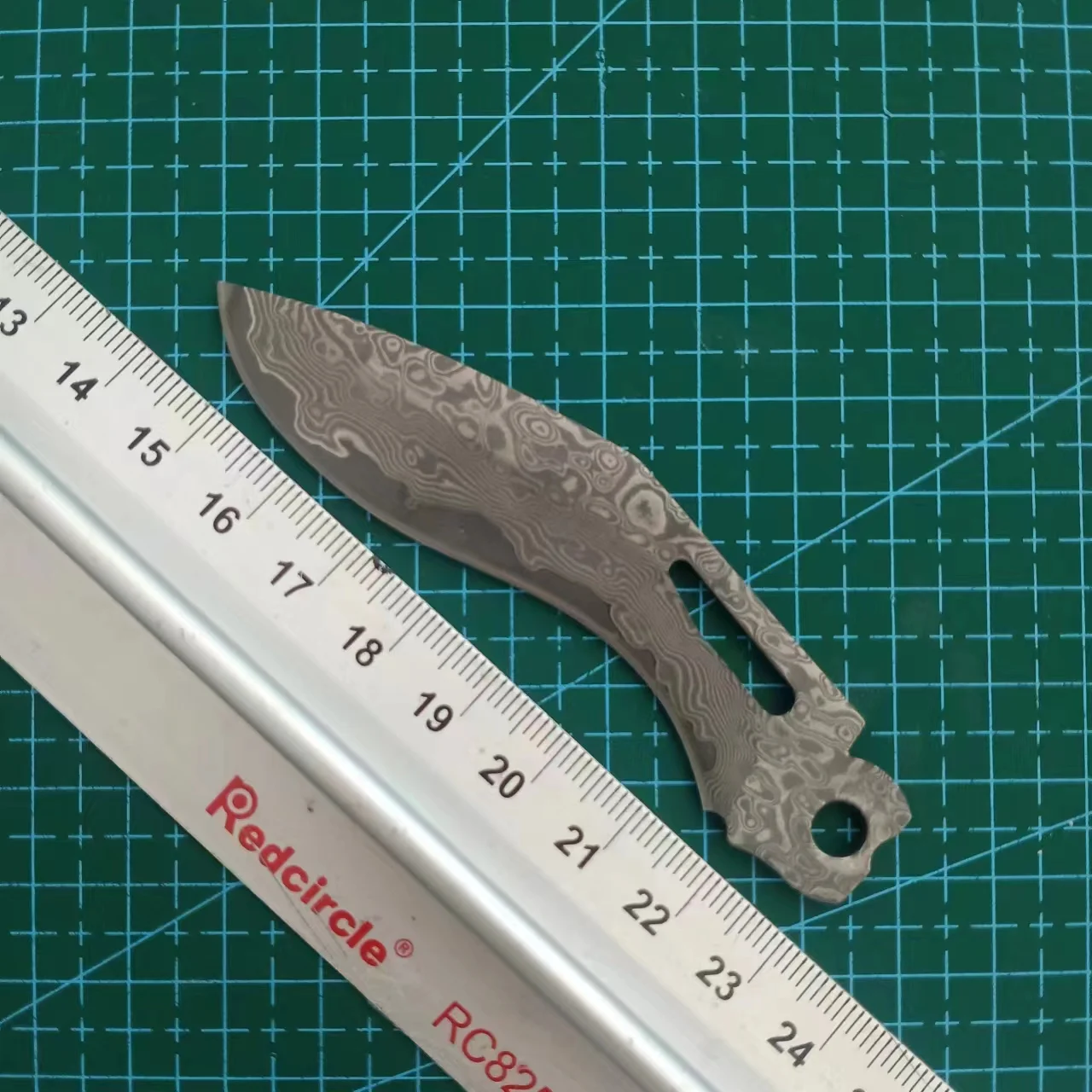 

1 Piece Custom Made VG10 Core Damascus Steel Blade for Leatherman Surge Modify Accessory