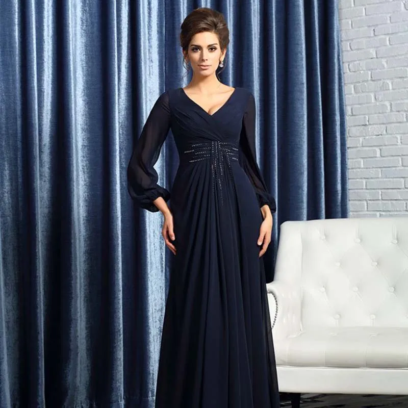 Black Mother Of The Bride Dresses A-line V-neck Long Sleeves Chiffon Beaded Plus Size Long Groom Mother Dresses For Wedding